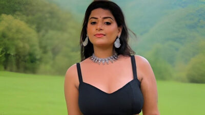Choli Ke Peeche Kya Hai P02 EP4  ULLU