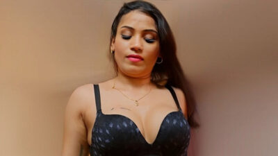 Robotina EP2  AahaFlix