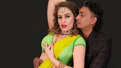 Spicy Wife  NeonX